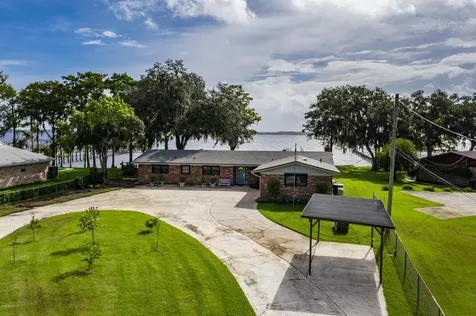 3217 River Road Green Cove Springs FL 32043