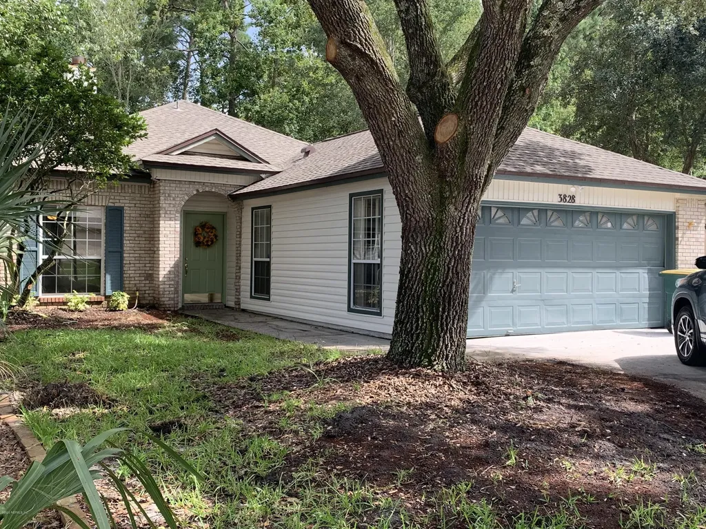 3828 Purcellville Court Jacksonville FL 32246
