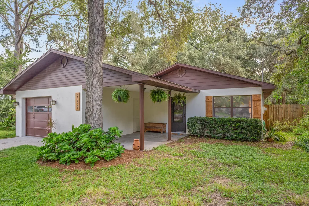 239 Bonita Road St. Augustine FL 32086