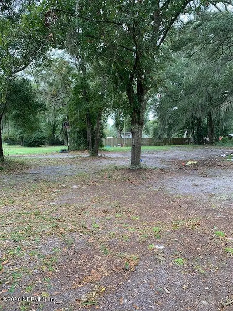 85057 Deleene Road Yulee FL 32097