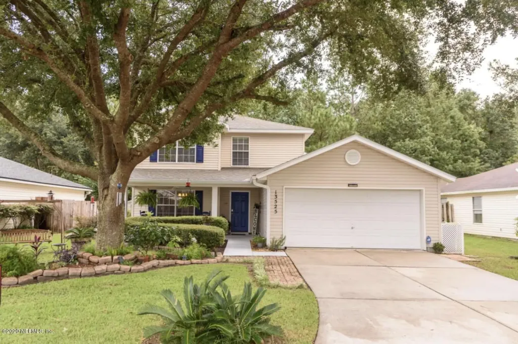 13525 Ashford Wood Court E Jacksonville FL 32218
