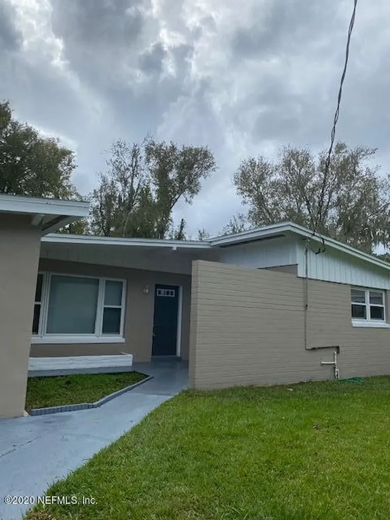 7038 Deauville Road Jacksonville FL 32205