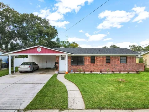 5655 Fargo Drive N Jacksonville FL 32207