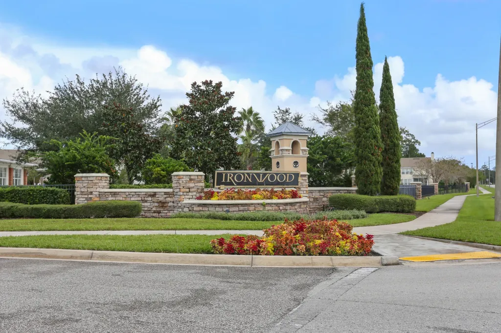 4034 Lionheart Drive Jacksonville FL 32216