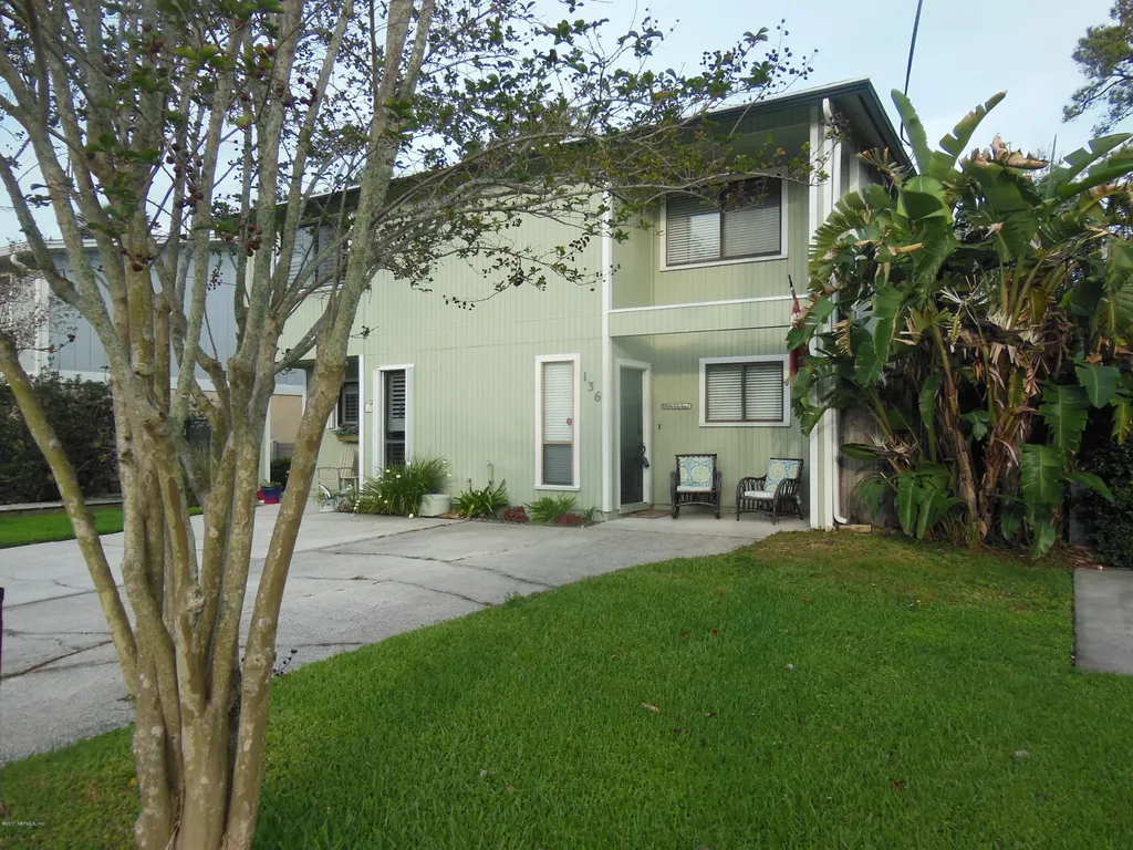 136 Pine Street Atlantic Beach FL 32233