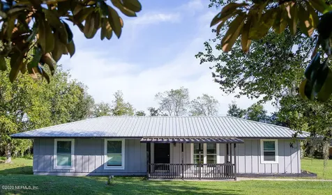 154 E River Road East Palatka FL 32131