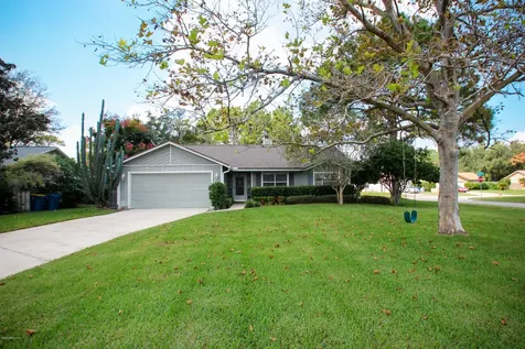 180 Box Tree Court Jacksonville FL 32225