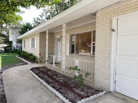 5802 Jaguar Drive W Jacksonville FL 32244
