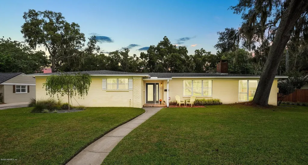 5003 Glade Hill Street Jacksonville FL 32207