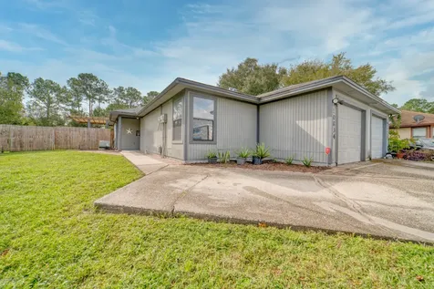 10834 Ironstone Drive S Jacksonville FL 32246