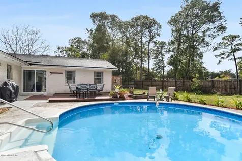 4936 Pine Cone Court Jacksonville FL 32210