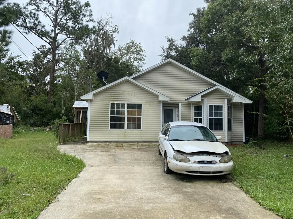 213 North Boulevard St. Augustine FL 32095