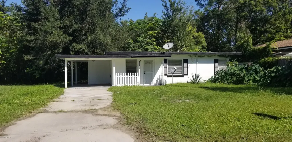 8731 Eaton Avenue Jacksonville FL 32211