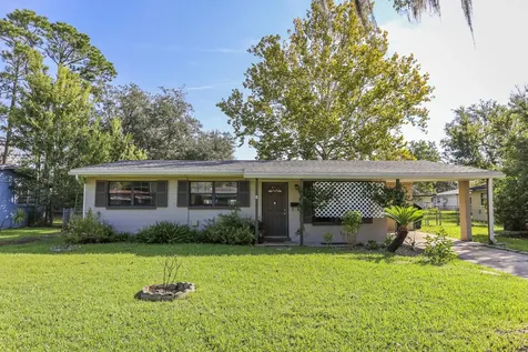 7823 Praver Drive W Jacksonville FL 32217
