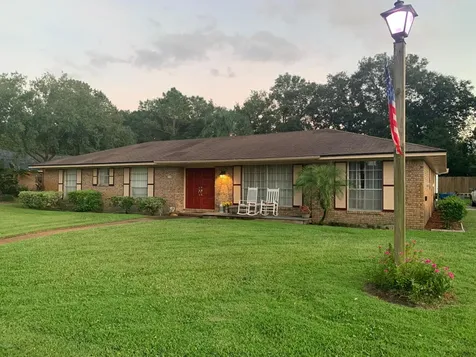 6708 Lenczyk Drive Jacksonville FL 32277