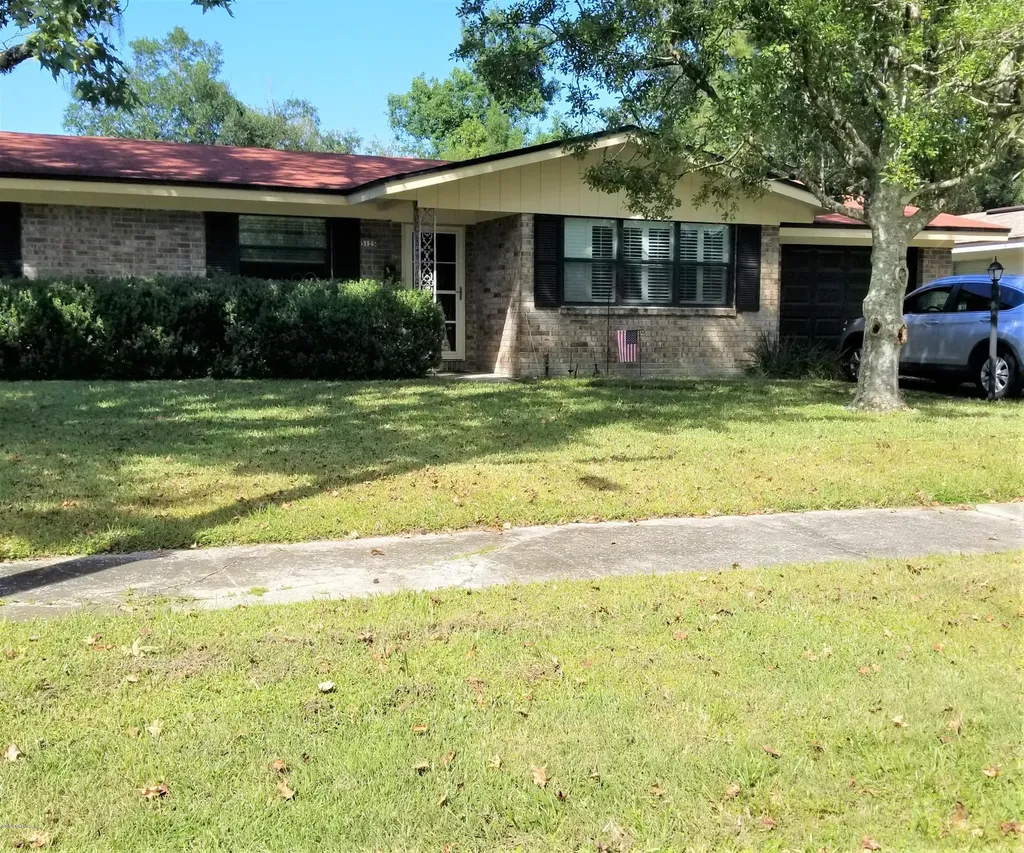 5125 Clarendon Road Jacksonville FL 32205