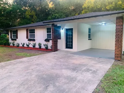 724 Luna Street Jacksonville FL 32205
