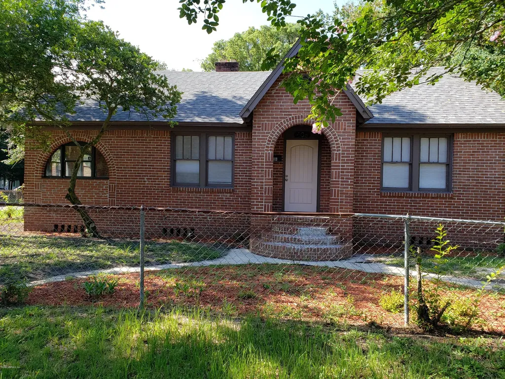 506 W 67th Street Jacksonville FL 32208