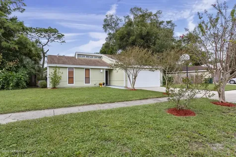 2428 Oakview Drive Jacksonville FL 32246