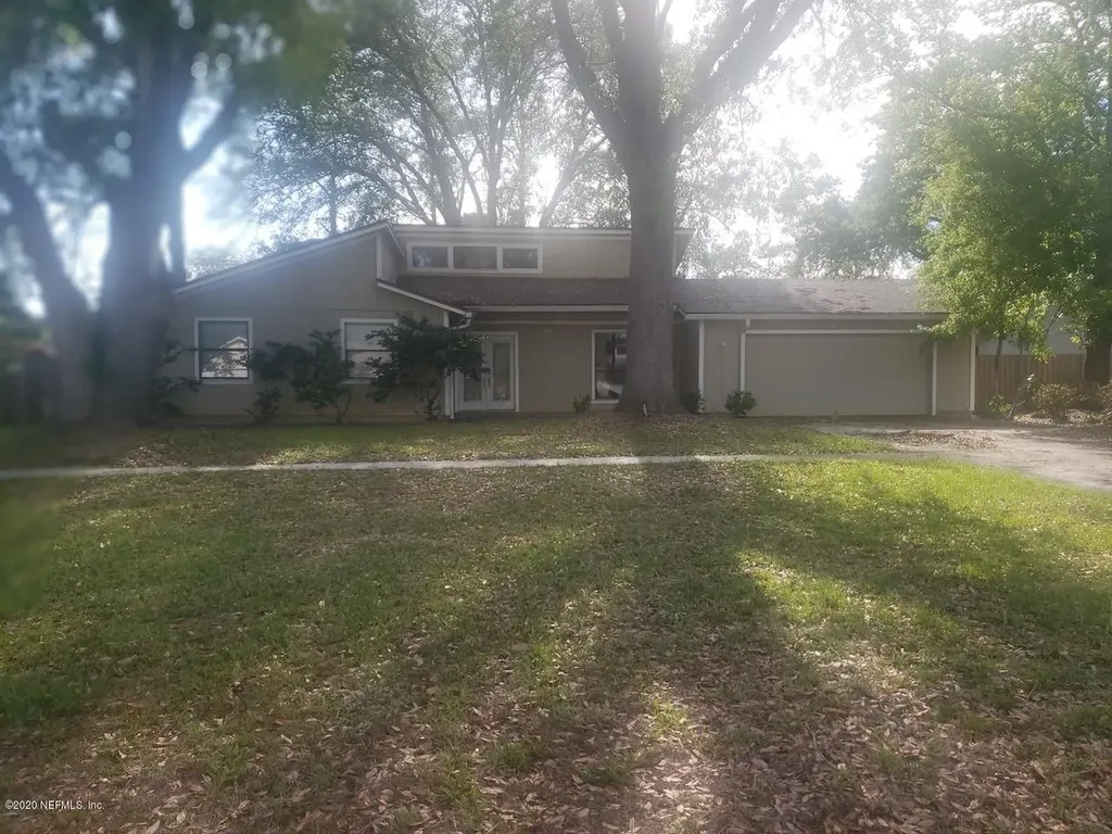 8486 Rampart Road Jacksonville FL 32244