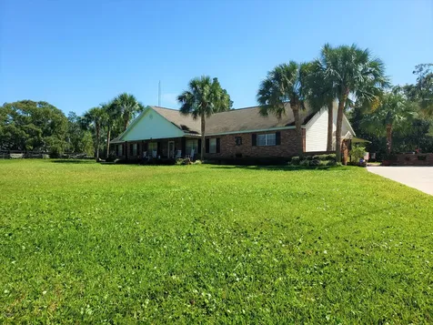 420 NE 3rd Street Lake Butler FL 32054