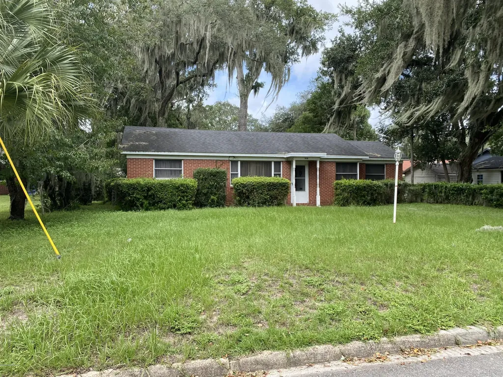 7616 Signet Street Jacksonville FL 32208