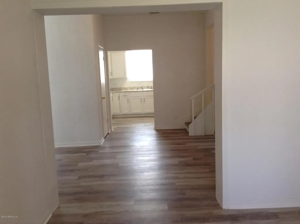 2610 Rogero Road Jacksonville FL 32211