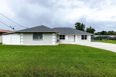 122 Palm Trail East Palatka FL 32131