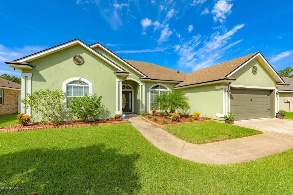 2466 Misty Water Drive E Jacksonville FL 32246