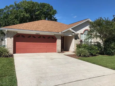 10272 Triple Crown Avenue Jacksonville FL 32257