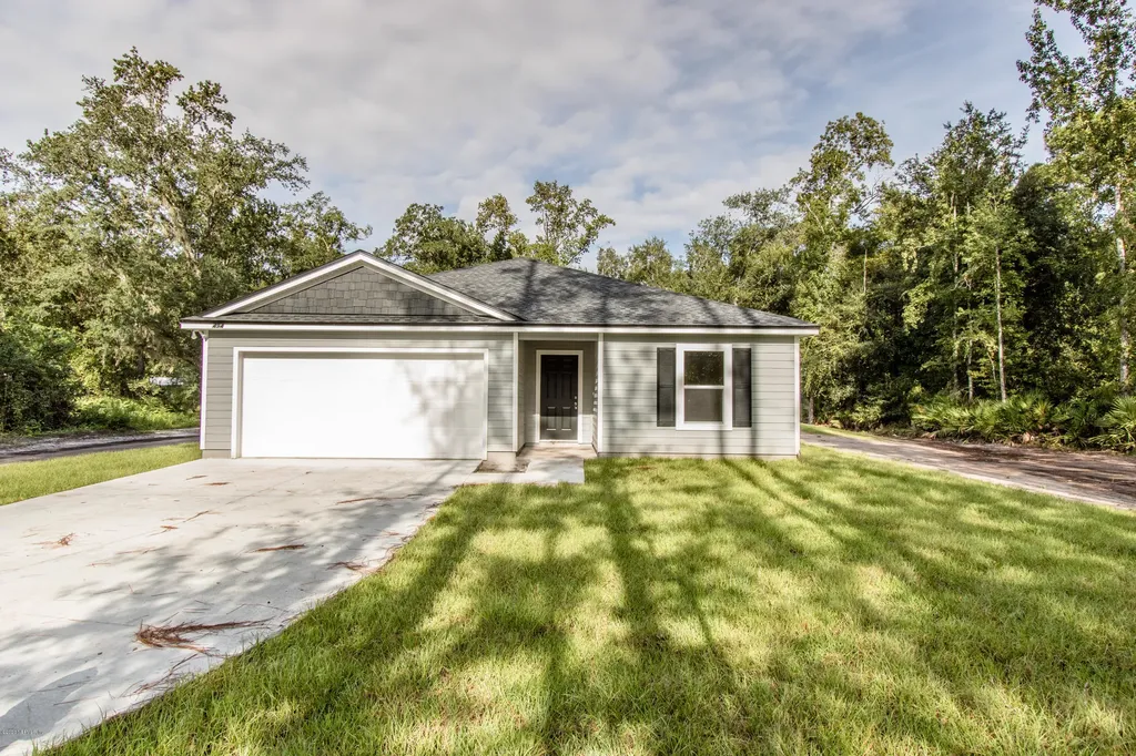 494 Meadowbrook Farms Road Green Cove Springs FL 32043
