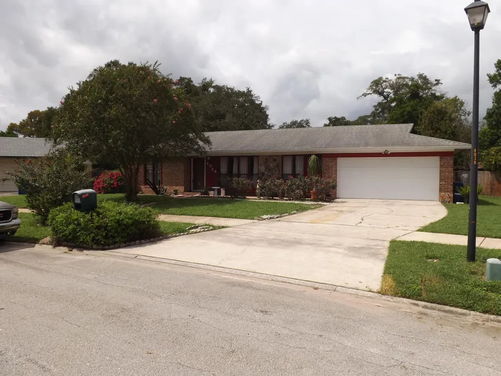 4024 Greenwillow Lane W Jacksonville FL 32277