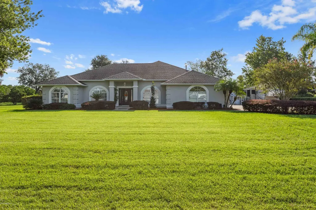 215 Crystal Cove Drive Palatka FL 32177