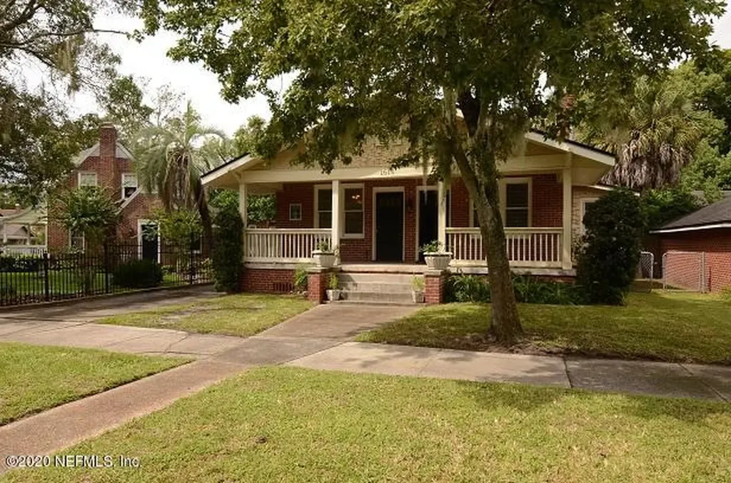 1616 Belmonte Avenue Jacksonville FL 32207