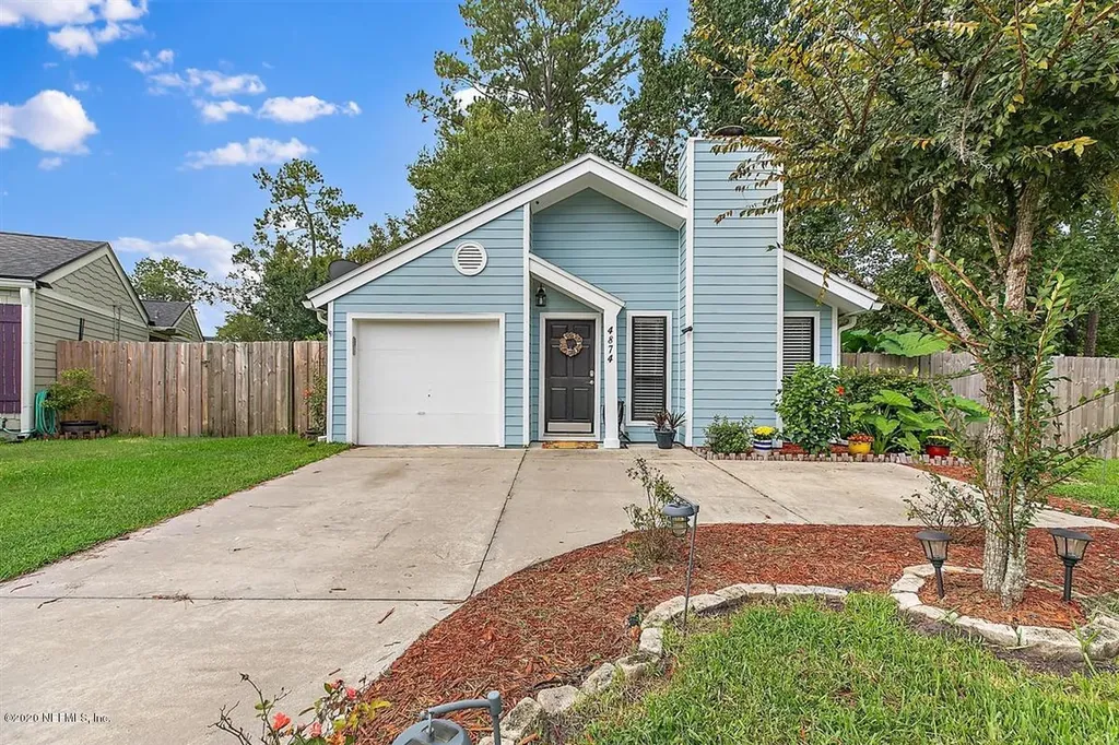 4874 Natures Hollow Way N Jacksonville FL 32217