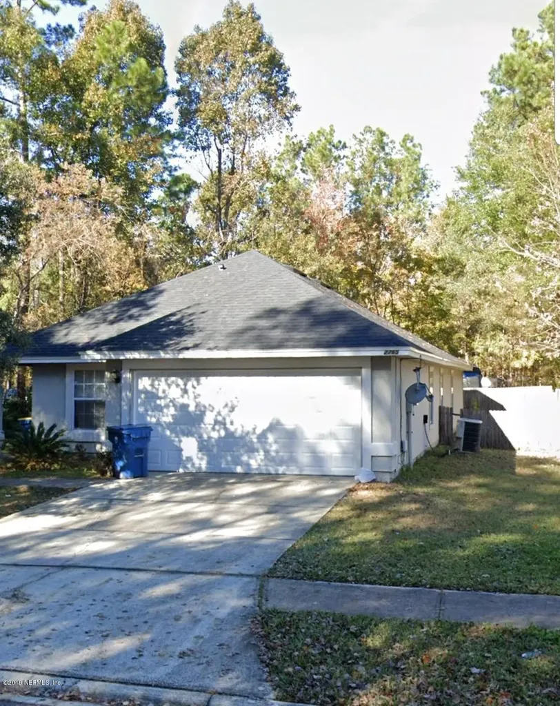 2765 Acorn Park Drive N Jacksonville FL 32218
