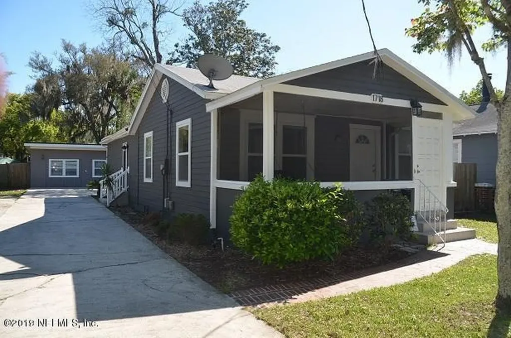 1718 Ashland Street Jacksonville FL 32207