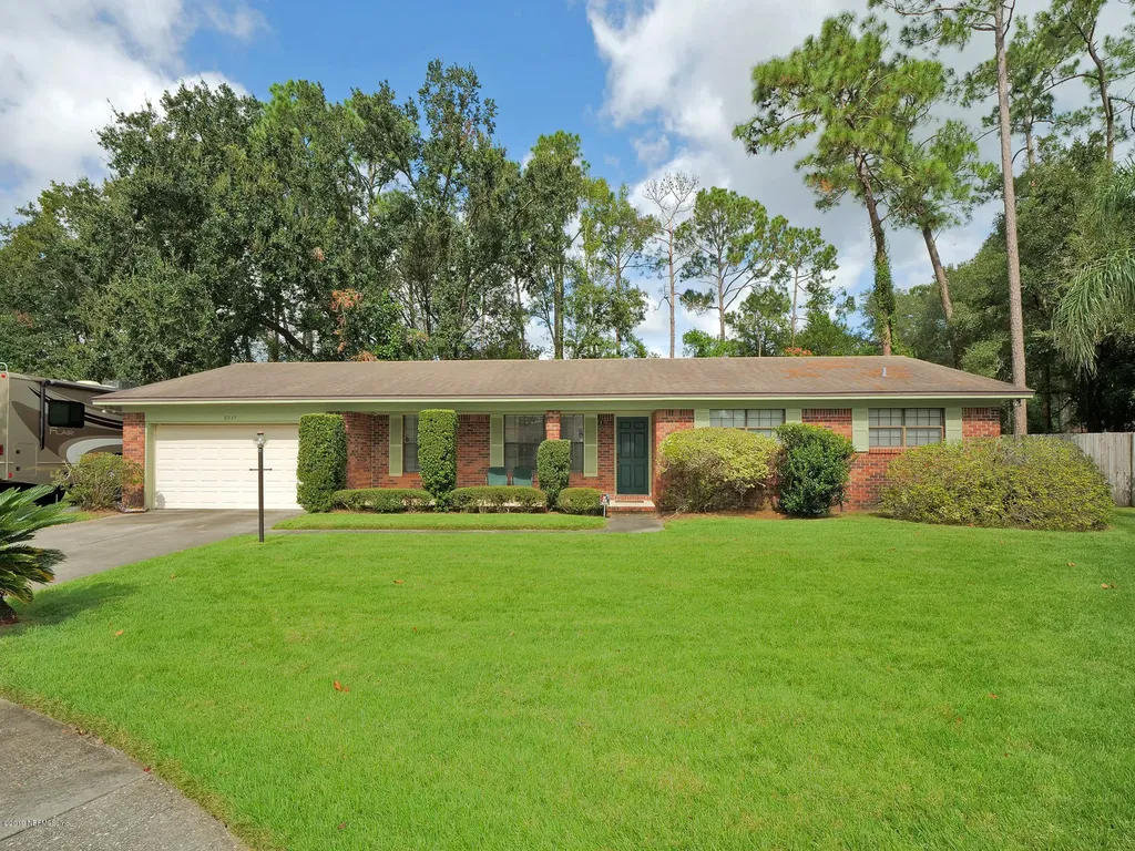 8937 Chiswick Court Jacksonville FL 32257