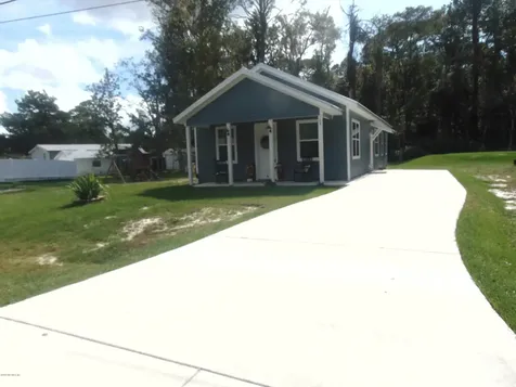 103 Magnolia Avenue East Palatka FL 32131