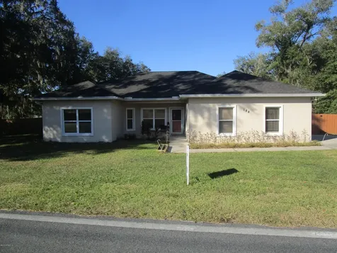144 E Strickland Road Interlachen FL 32148