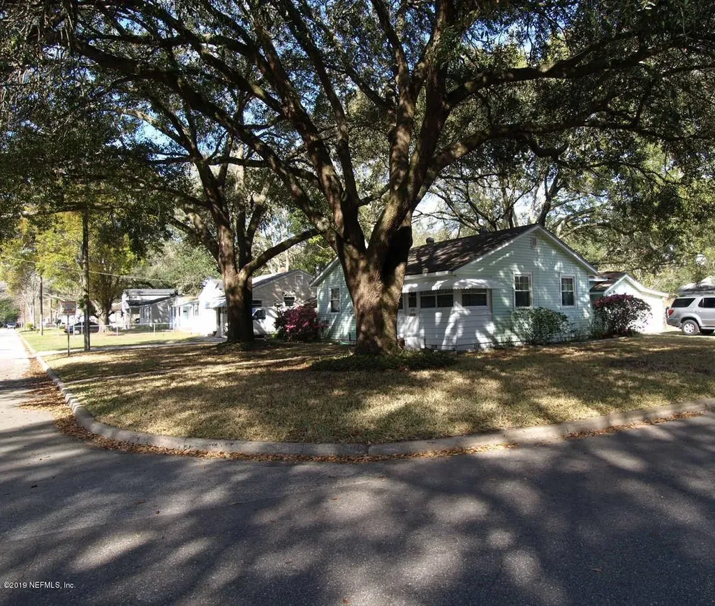 3381 Sylvia Street Jacksonville FL 32207