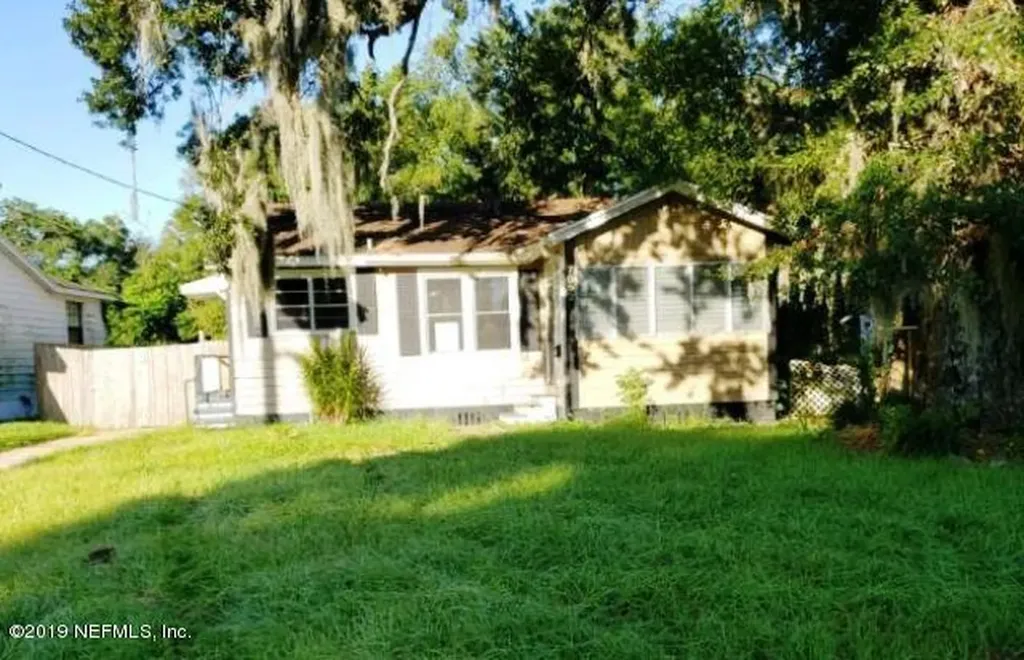 7052 Wakefield Avenue Jacksonville FL 32208