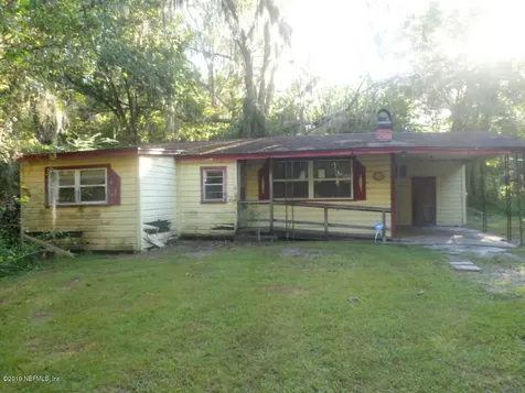 412 Daniels Street Hastings FL 32145