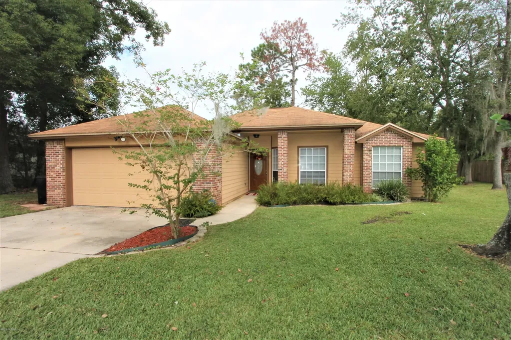 8327 Morning Glory Court Jacksonville FL 32210