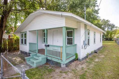 376 Nixon Street Jacksonville FL 32204