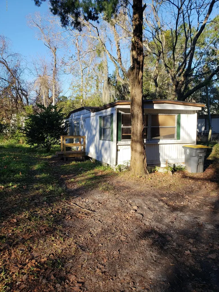 2859 Robert Street Jacksonville FL 32207