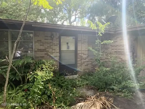 10922 Luana Drive N Jacksonville FL 32246