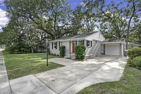 2738 Spring Park Road Jacksonville FL 32207