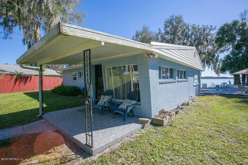 231 Moritani Point Road East Palatka FL 32131