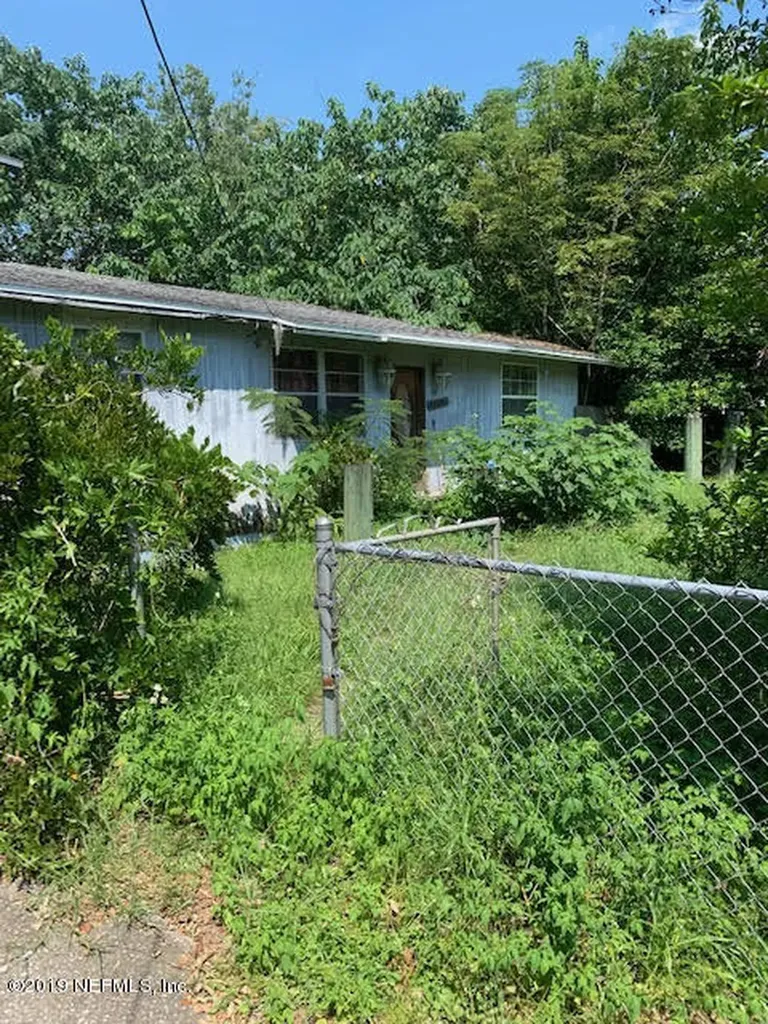 1117 Gurley Lane Jacksonville FL 32218